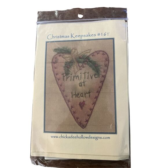 Chickadee Hollow designs Christmas Keepsakes patterns set of 4 - Picture 2 of 5